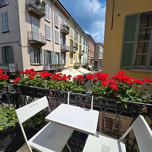  Apartamento Russomanno