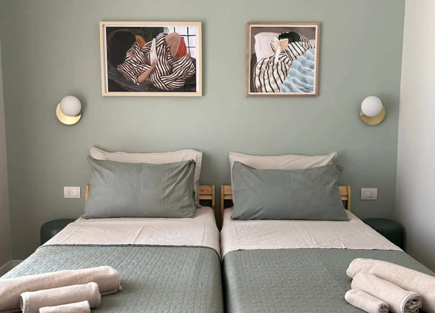 The Y Lake Como Apartment Italy