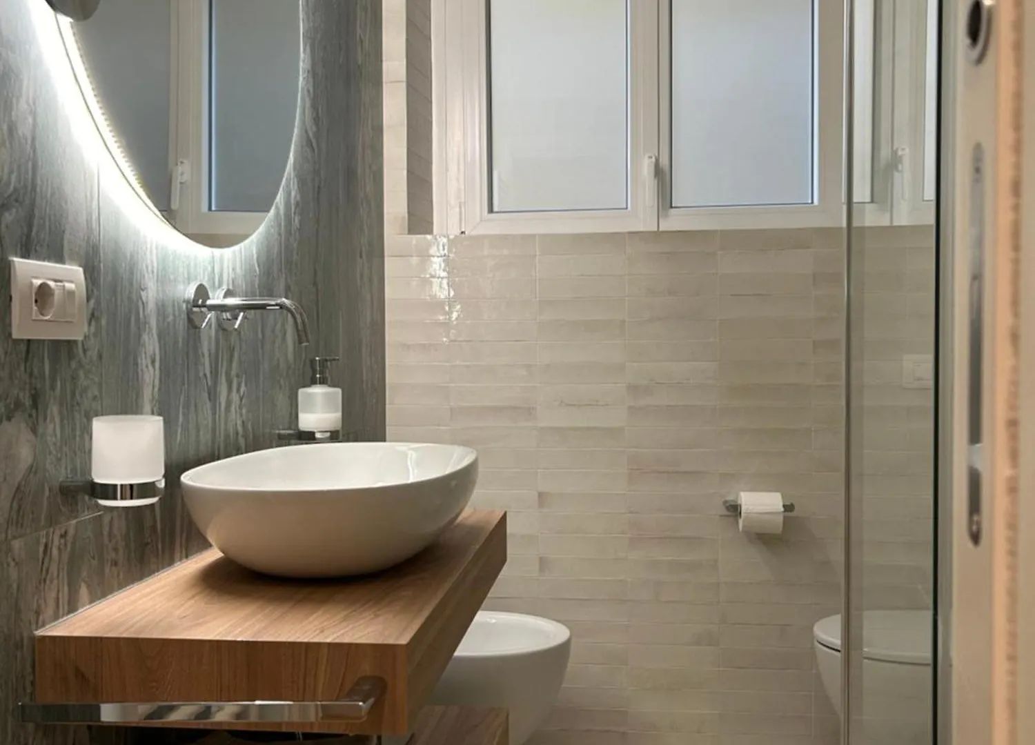 The Y Lake Como Apartment 0*,  Italy